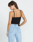 VOLCOM | STONEZONE CAMI | גופיה שחורה נשים VOLCOM