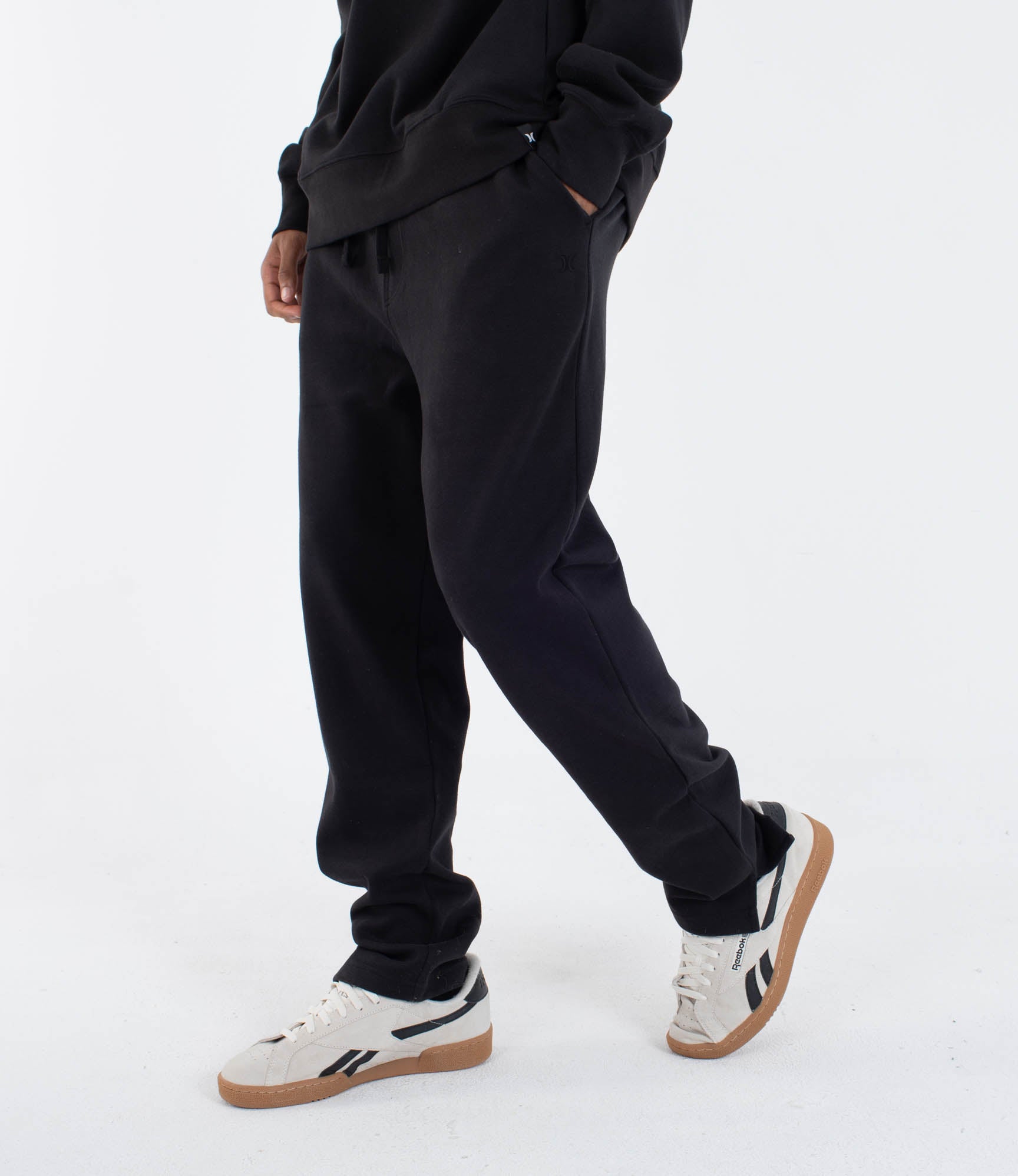 HURLEY | LOW TIDE FLEECE PANT | מכנס פליז ארוך גברים הארלי שחור 911
