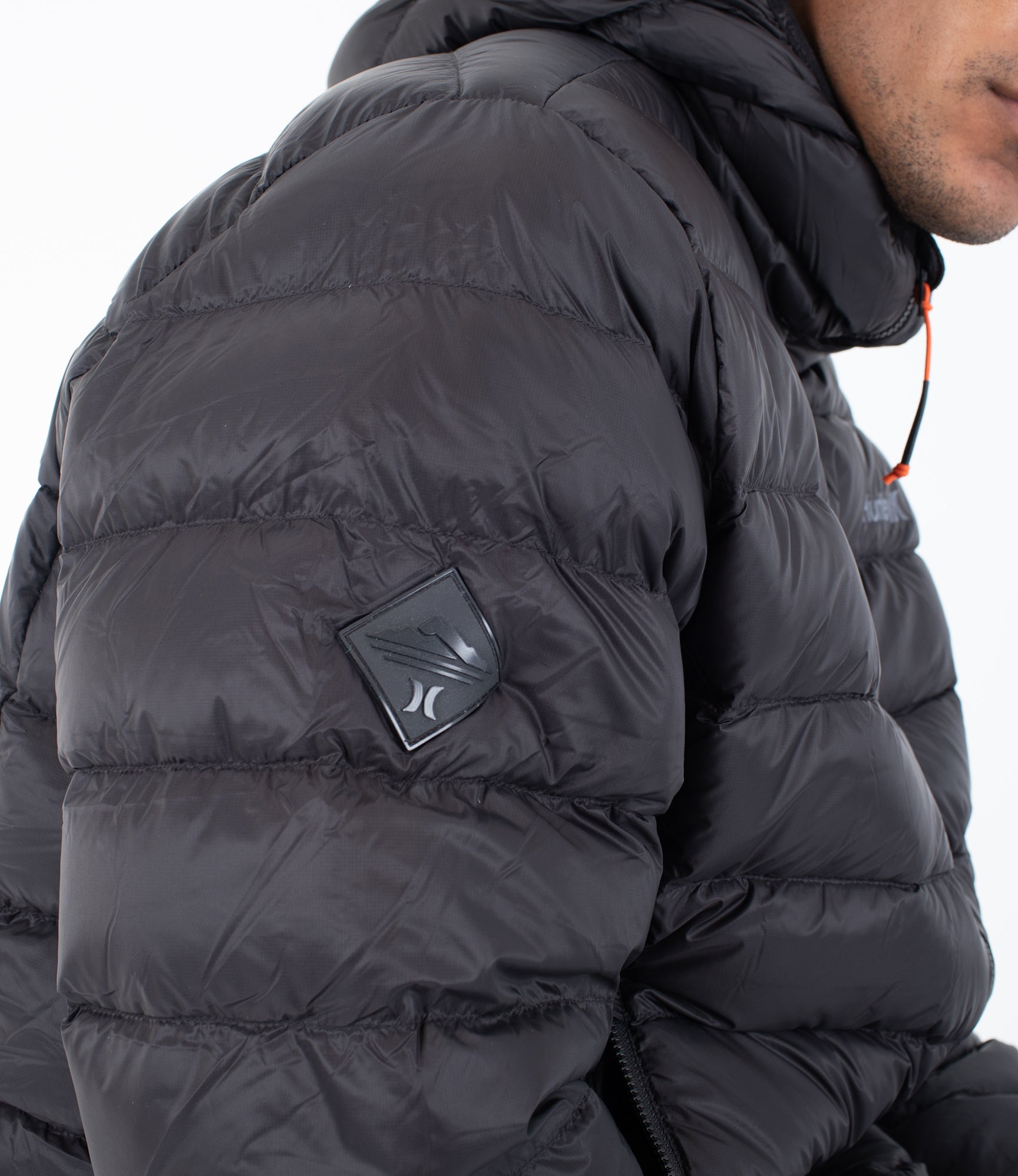 HURLEY | CAYUGA PUFFER | מעיל גברים הארלי 911