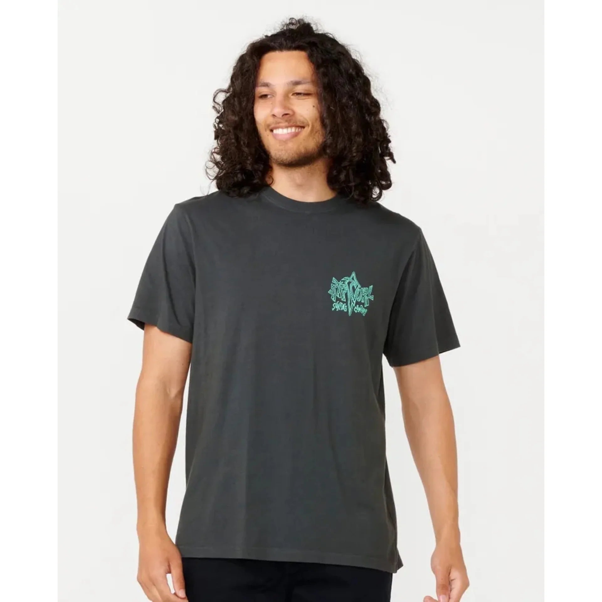 RIP CURL | VOODOO TEE | חולצה קצרה גברים וויבז מ.ס בע"מ