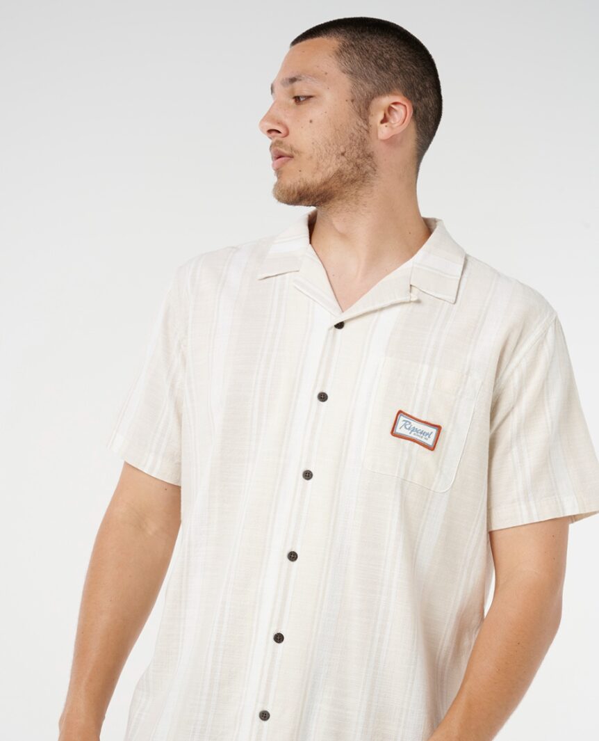 RIP CURL | MOD CALI STRIPE S/S SHIRT | חולצה מכופתרת גברים וויבז מ.ס בע"מ