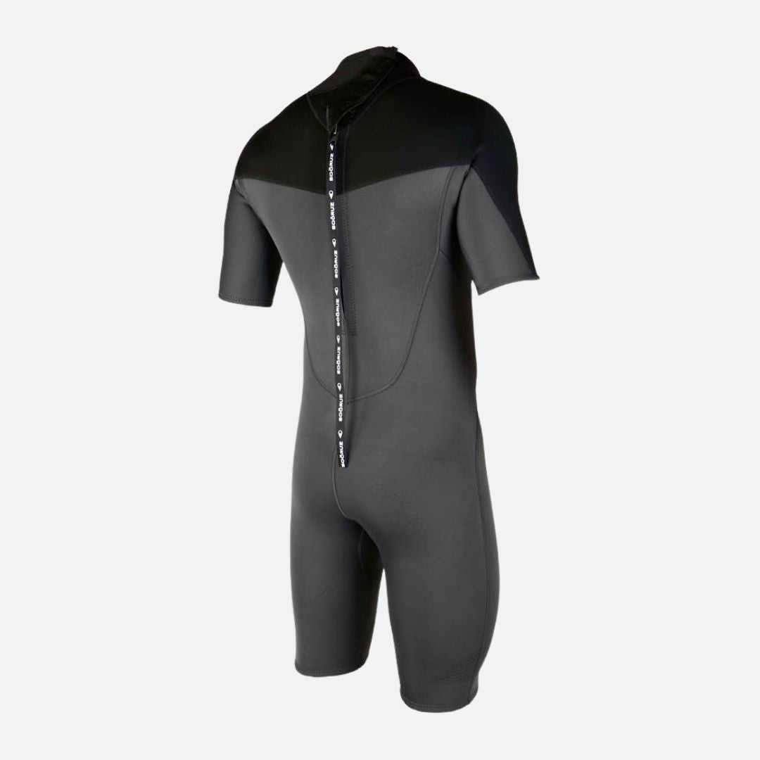 SOORUZ Shorty FLY 2/2 BACK-Zip | חליפת גלישה לגברים קצרה 2/2 מ"מ רוכסן אחורי דוגית