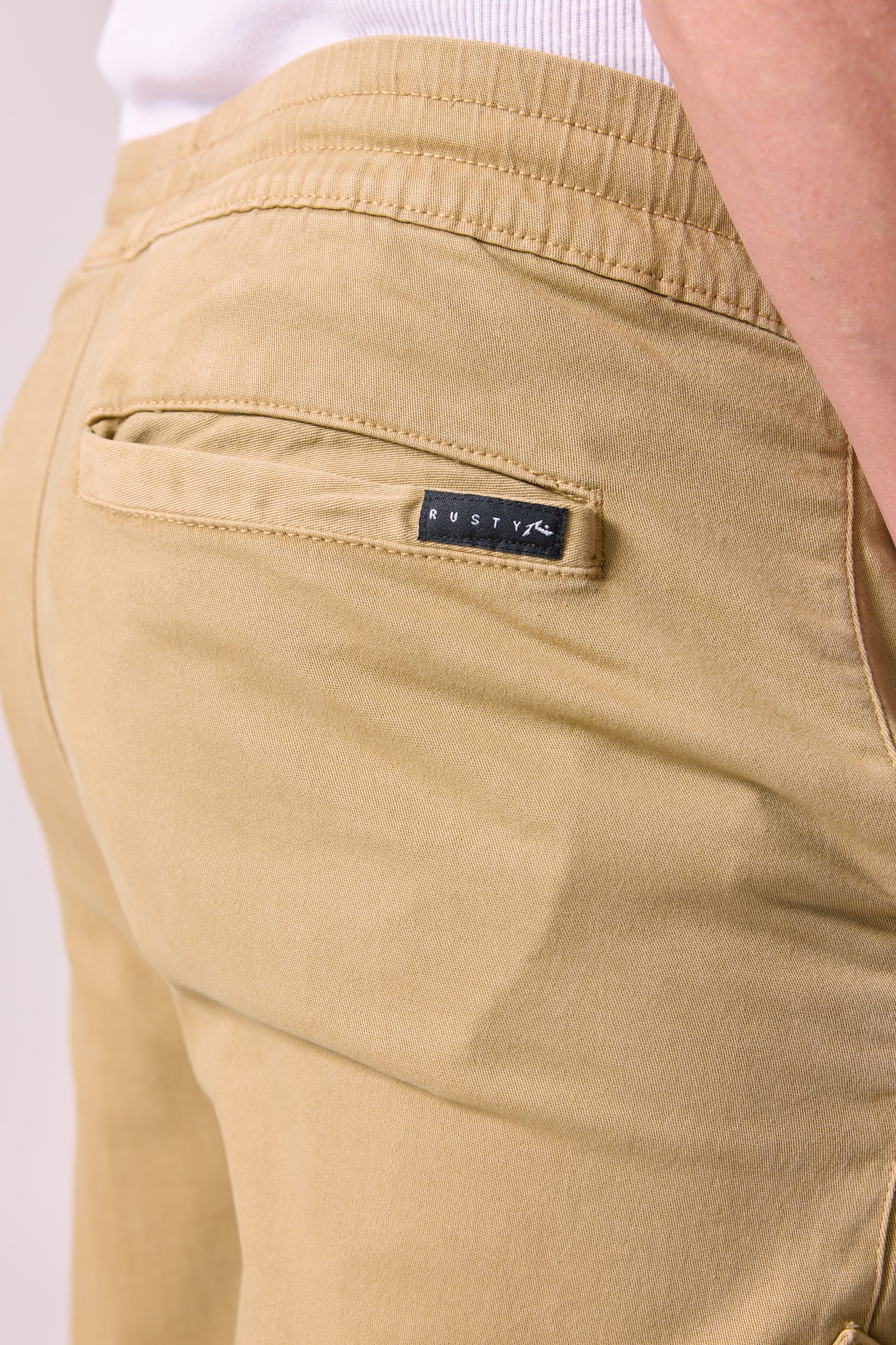 RUSTY | PAOLOW24 PANTALON CARGO KAKI | מכנס ארוך גברים אוריונקה