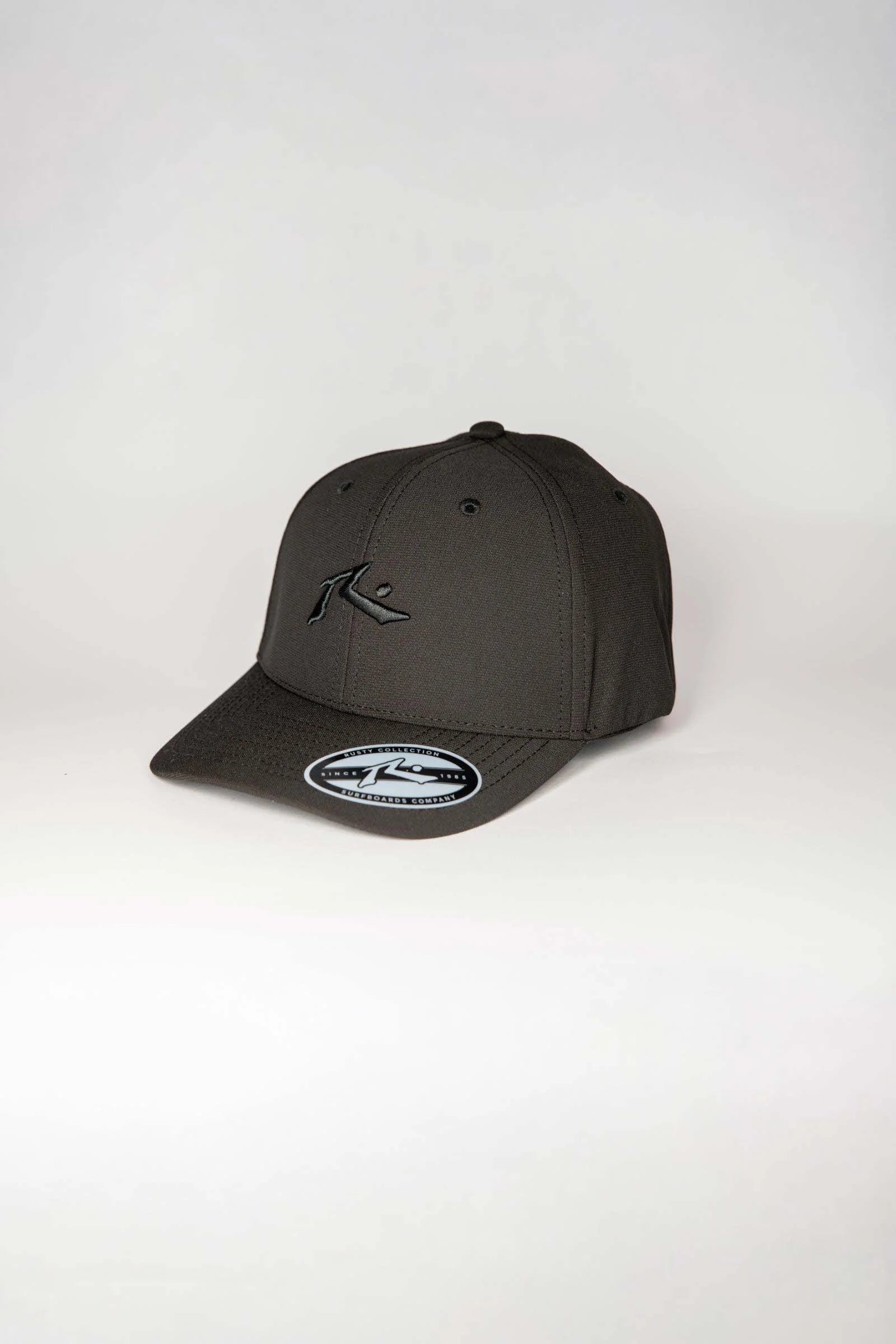 RUSTY | כובע שחור RUSTY