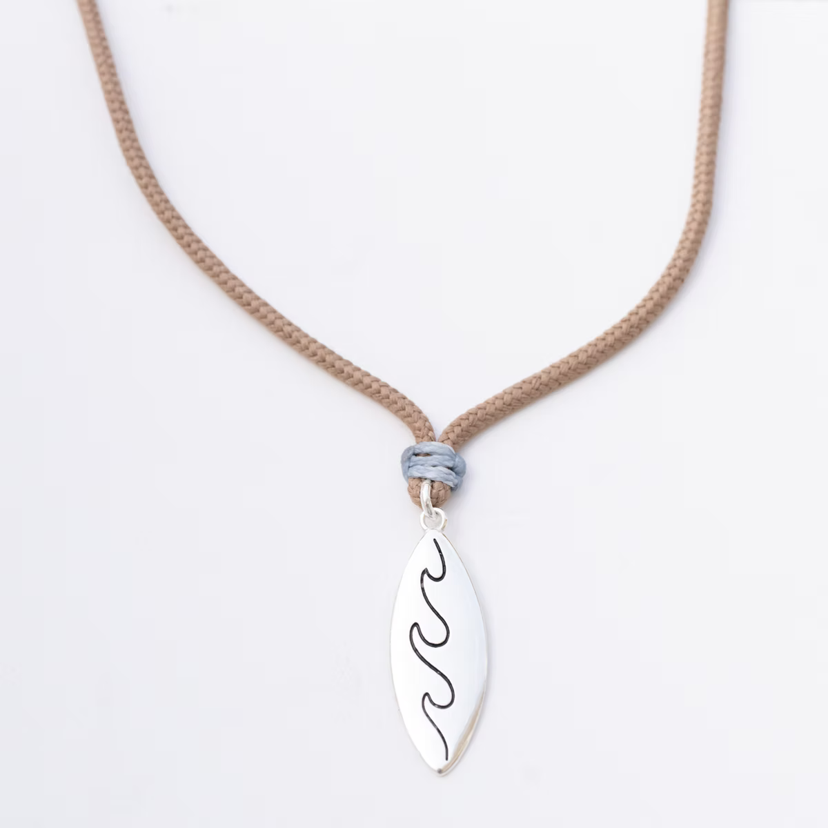 Mai.Dan | שרשרת חוט עבה ותליון Mai.Dan