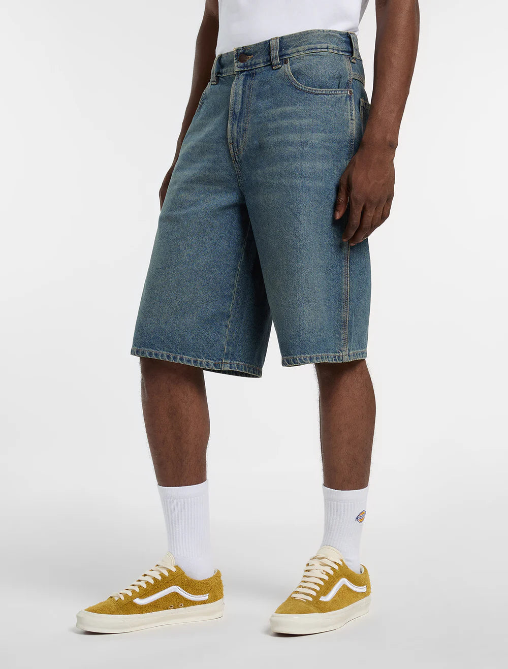 DICKIES | 958 13 INCH LOOSE SHORT JEANS | מכנס ג'ינס גברים וי .אפ ישראל (אפראל) בע"מ