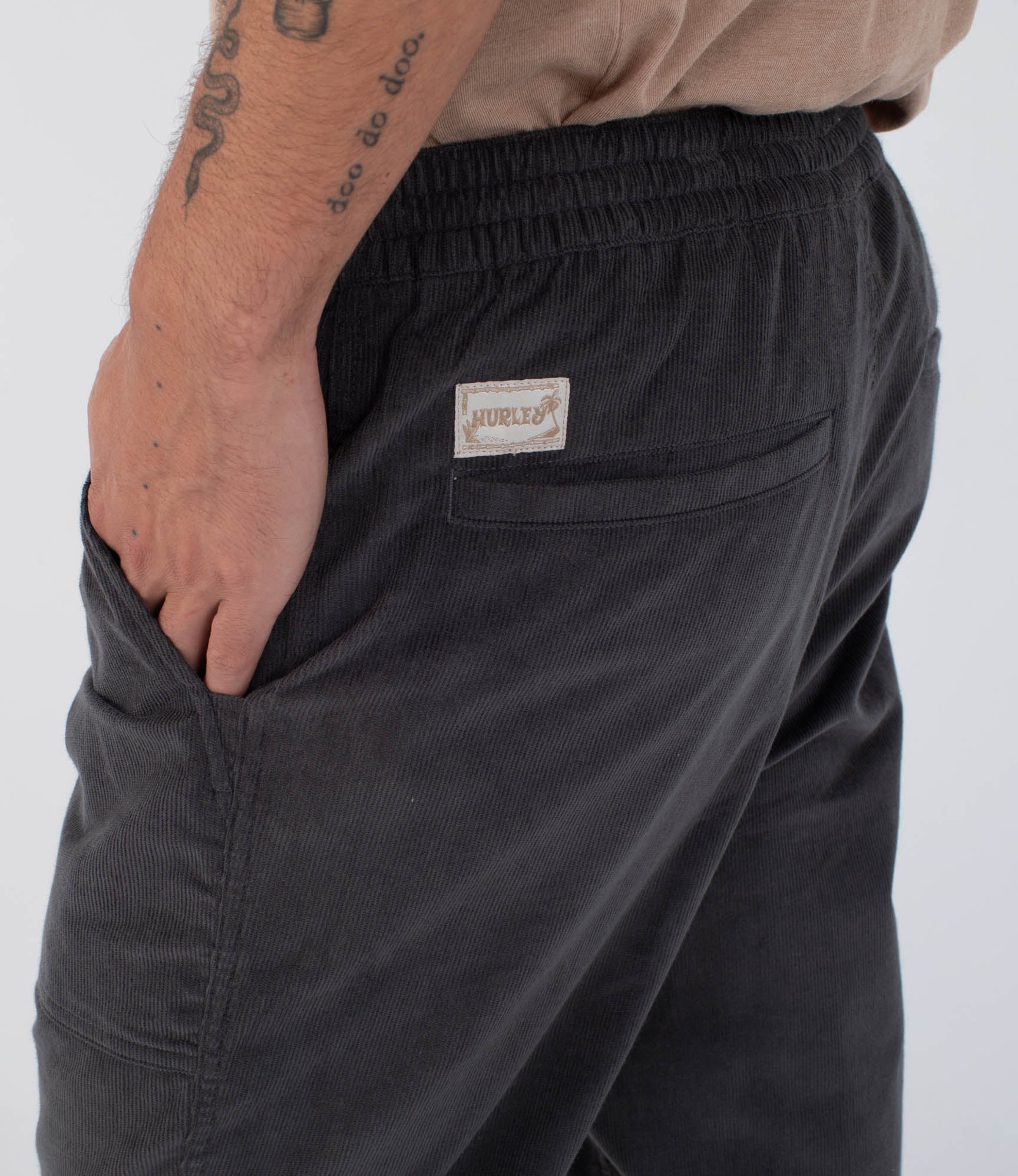 HURLEY | BAJA STRAIGHT CORD PANT | מכנס קורדרוי ארוך גברים הארלי 911