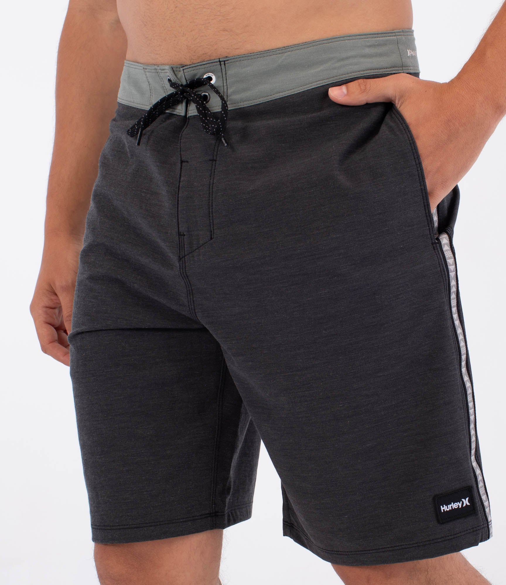 HURLEY | PHANTOM ECO HYBRID PANEL 20 BLACK | מכנס גלישה בגד ים 911