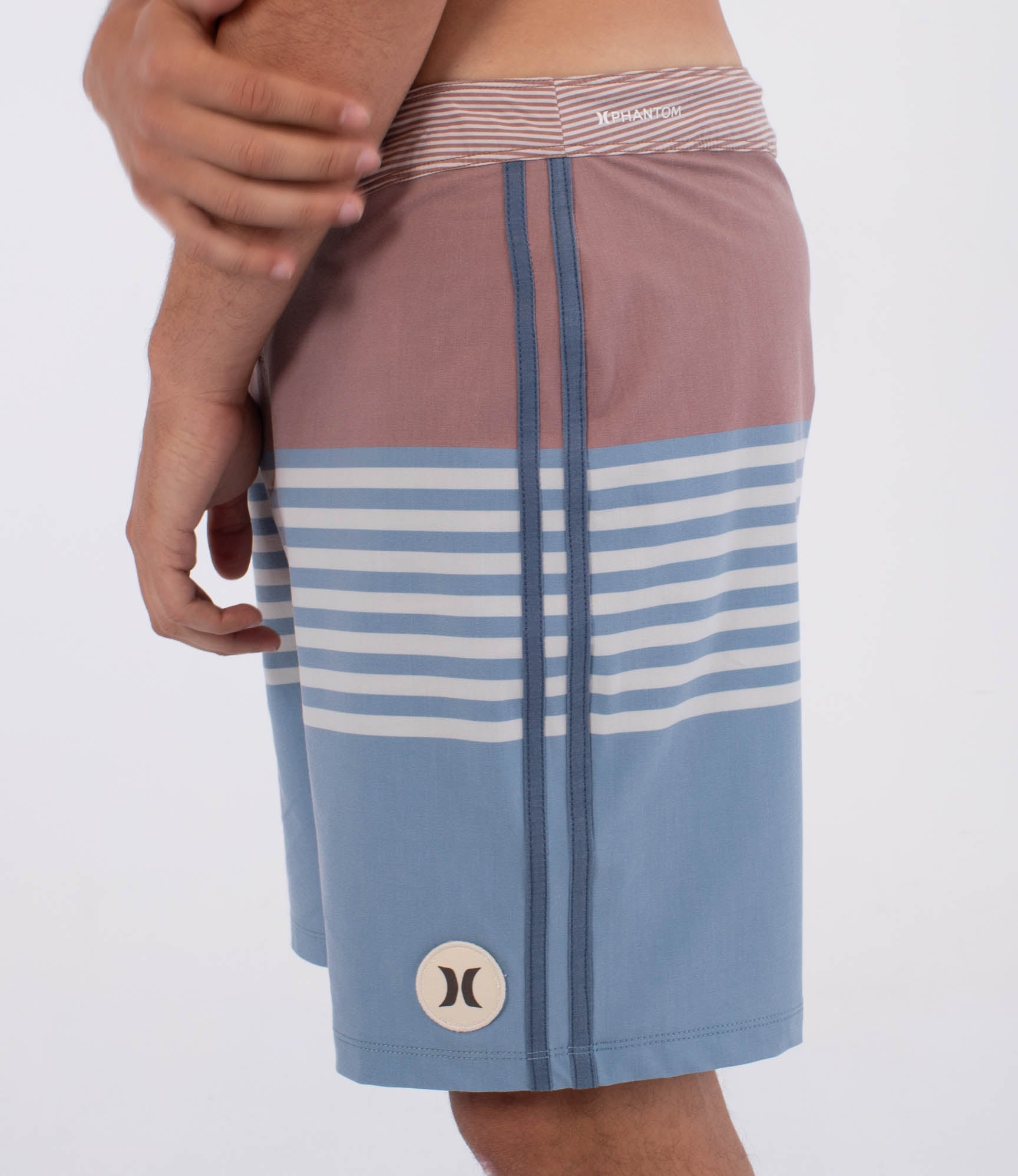 HURLEY | PHANTOM NATURALS TAILGATE 18 | מכנס גלישה בגד ים 911