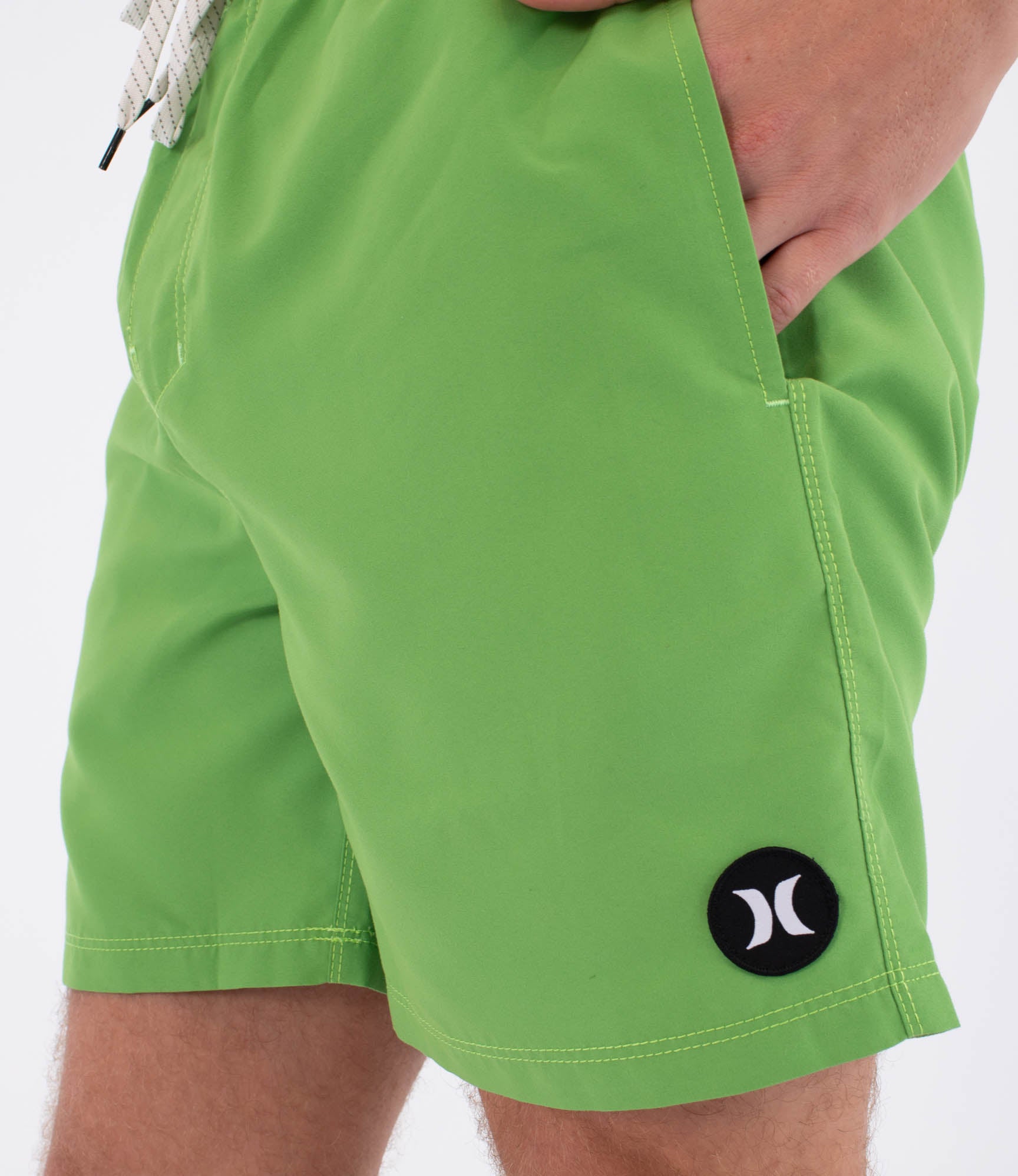 HURLEY | M VOLLEY ICON SOLID 17' | מכנס בגד ים ירוק 911