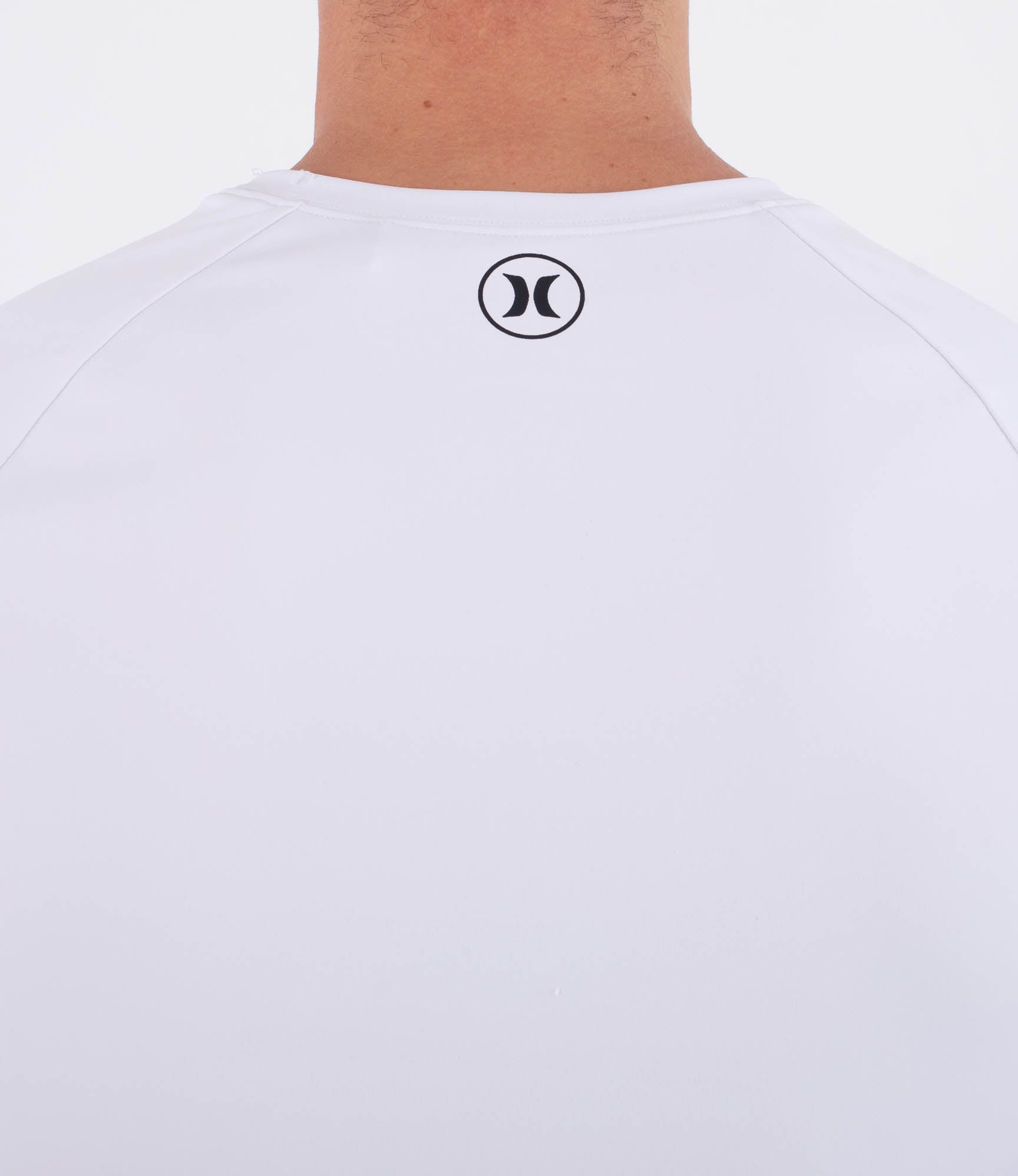 HURLEY | RASH SLIM FIT ICON CIRCLE SS | חולצת לייקרה לבנה 911