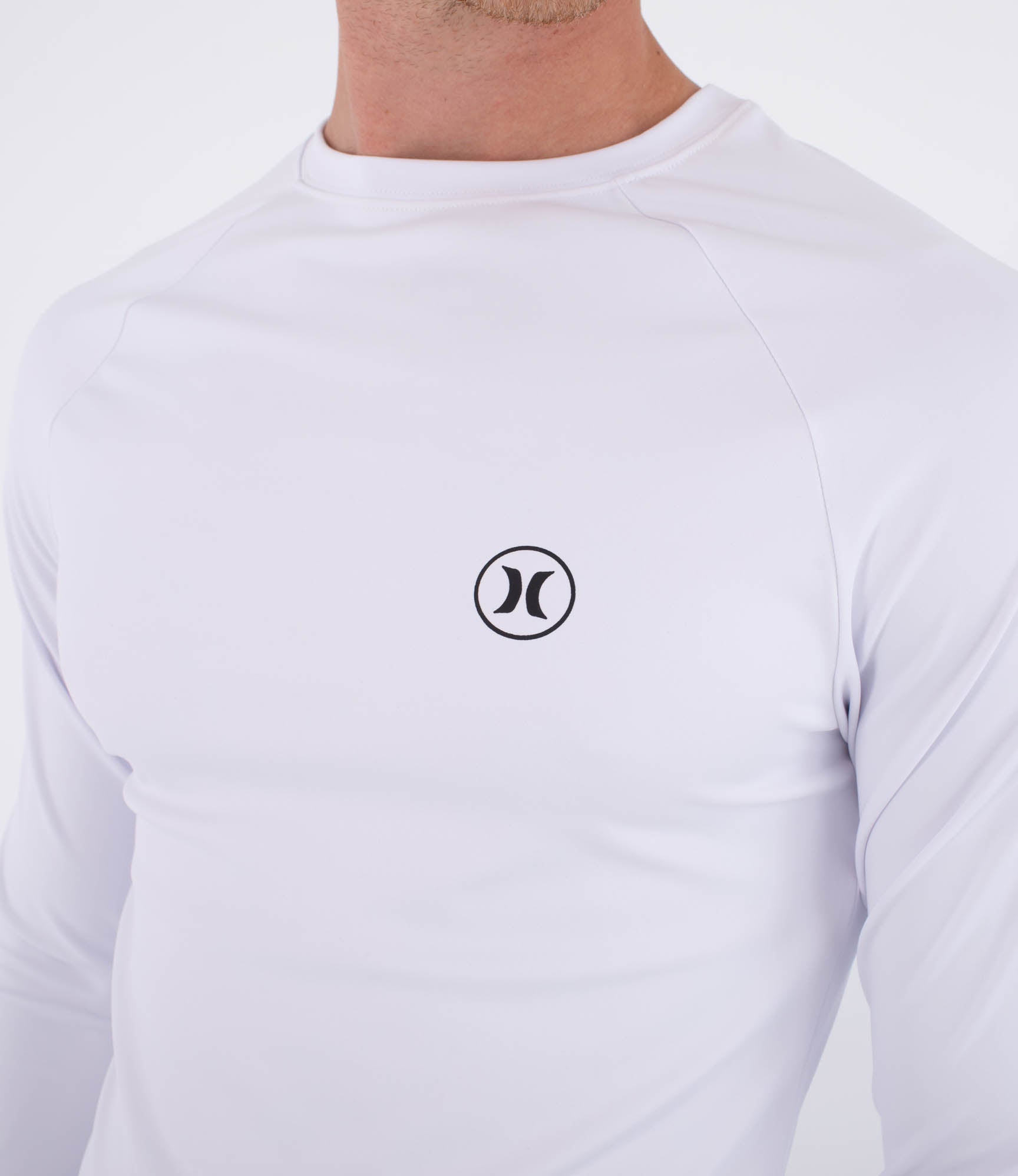 HURLEY | RASH SLIM FIT ICON CIRCLE LS | חולצת לייקרה לבנה 911