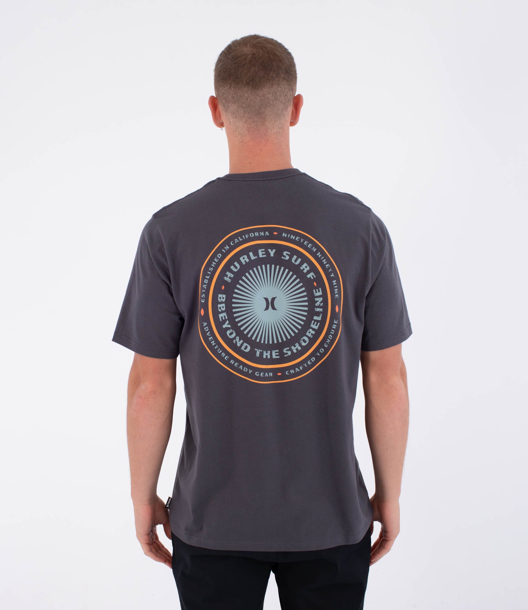 HURLEY | TEE SS PRINTING PRESS PINHEIROS | חולצה קצרה 911