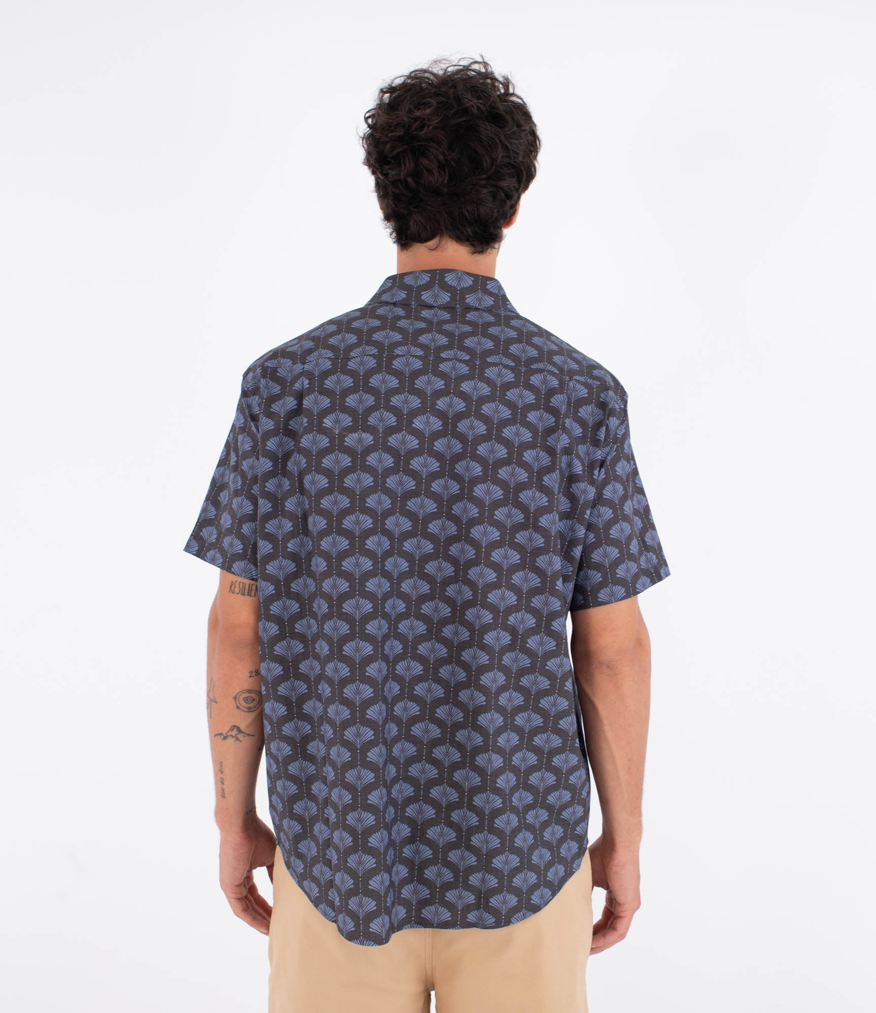 HURLEY | M WOVEN SS PRINTING PRESS ARBORE | חולצה מכופתרת קצרה 911