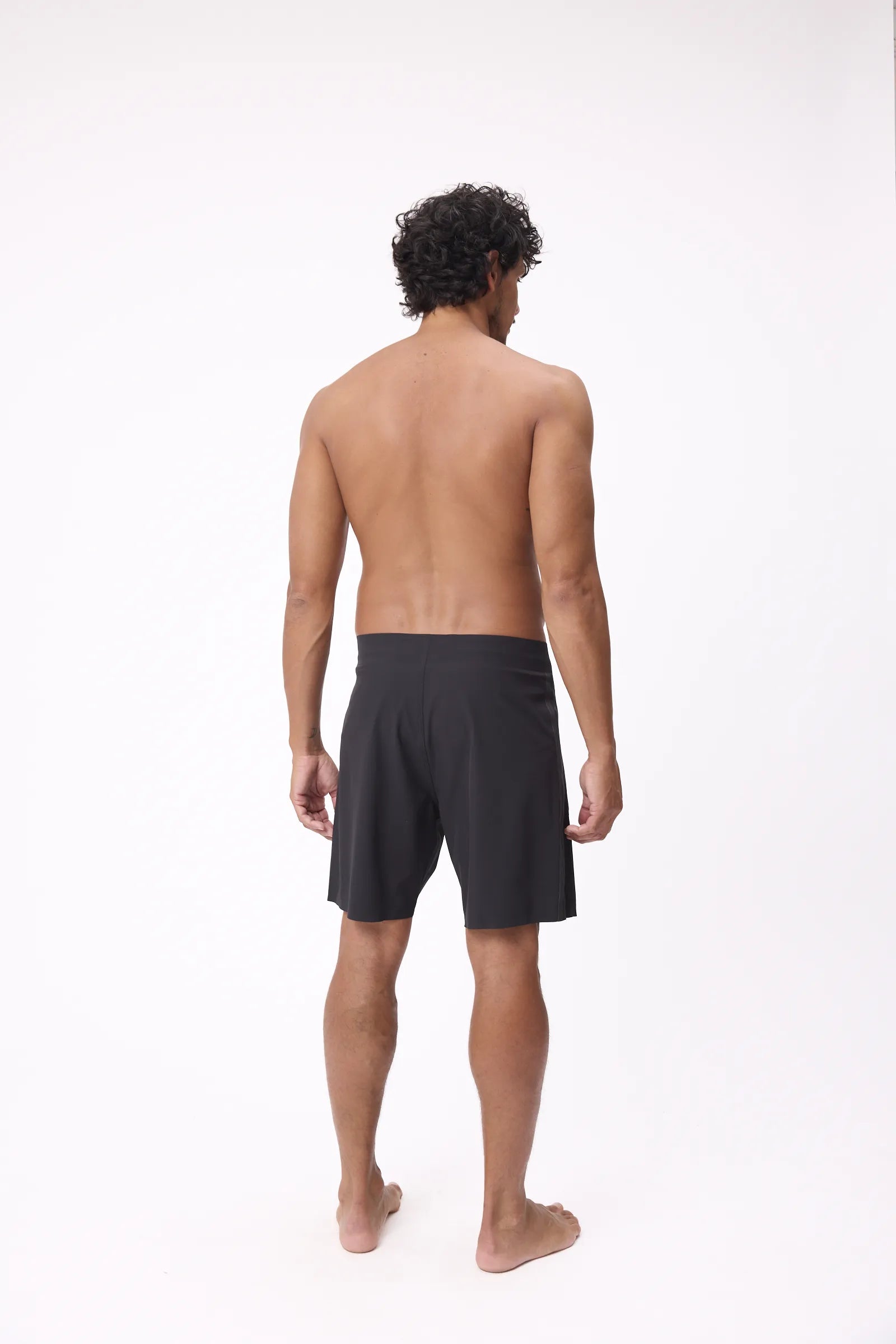 RUSTY | SHORT PRETO BLACK | מכנס בגד ים גלישה אוריונקה