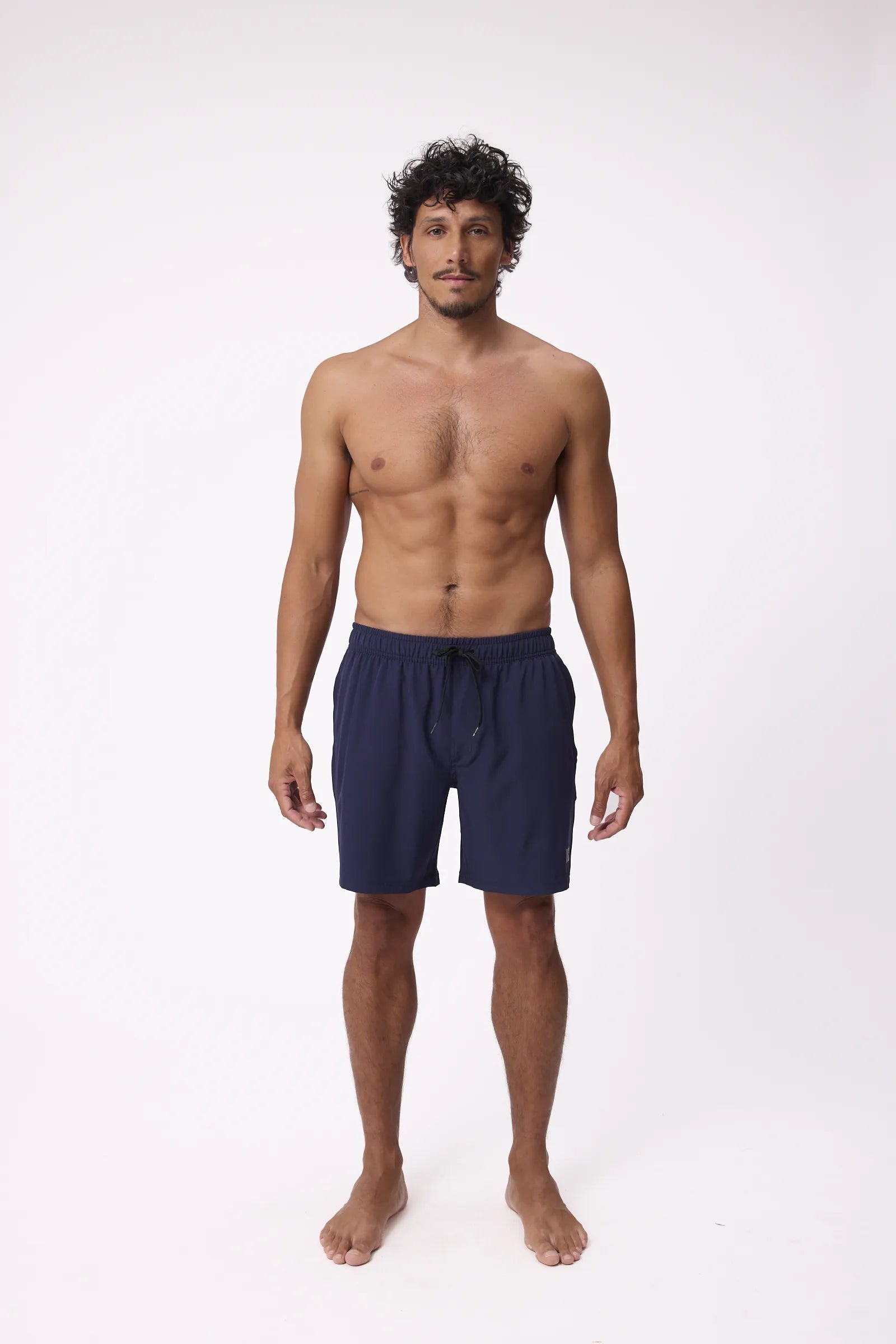 RUSTY | SHORT VIDO NAVY | מכנס ספורט ובגד ים אוריונקה