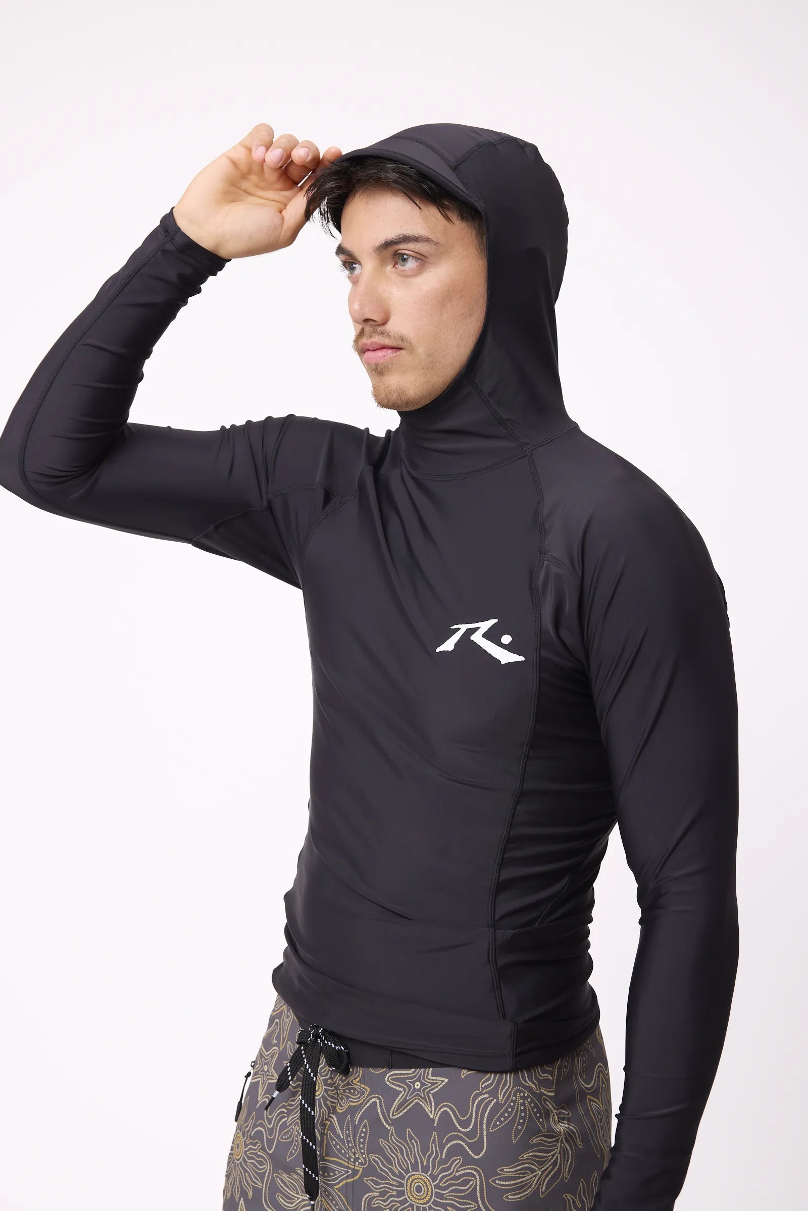 RUSTY | RASHGUARD NICOLAS SHIBUYA | לייקרה עם קפוצ'ון שרוול ארוך אוריונקה