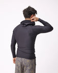 RUSTY | RASHGUARD NICOLAS SHIBUYA | לייקרה עם קפוצ'ון שרוול ארוך אוריונקה