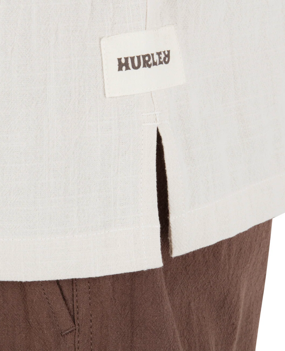 HURLEY | MUSCLE TANKSANO CAMP EMBROIDERED SS | חולצה מכופתרת קצרה 911