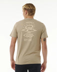 RIP CURL | SEARCH ICON TEE | חולצה קצרה גברים וויבז מ.ס בע"מ