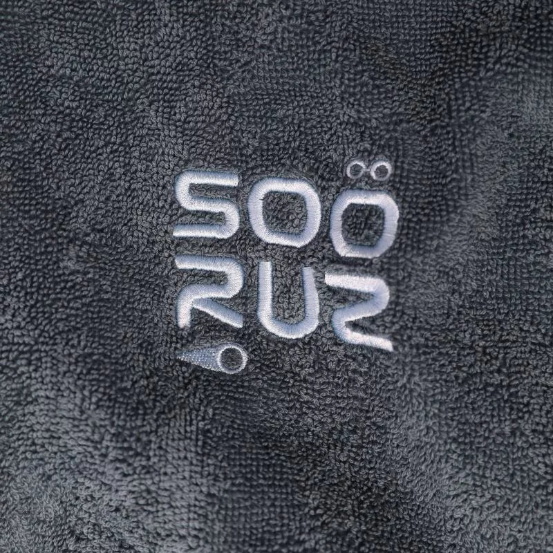 SOORUZ | Poncho blurry blue | פונצ'ו סורוז כחול דוגית