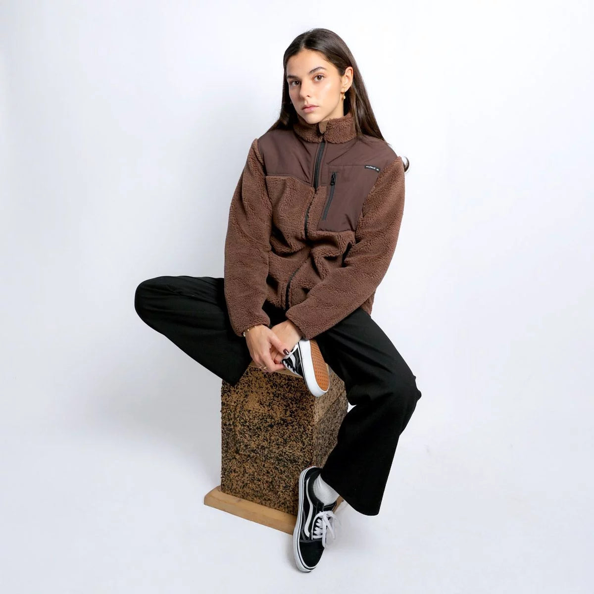 SOORUZ | SHERPA JACKET BROWN | ג'קט פליז חום דוגית